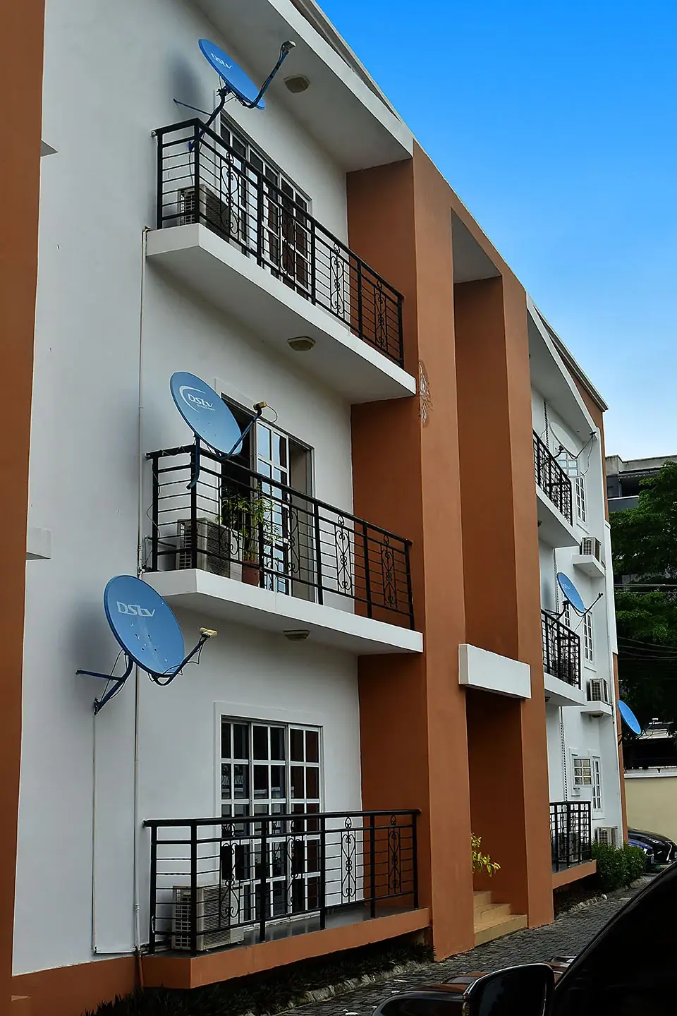 Residential block finished with Septem Paints