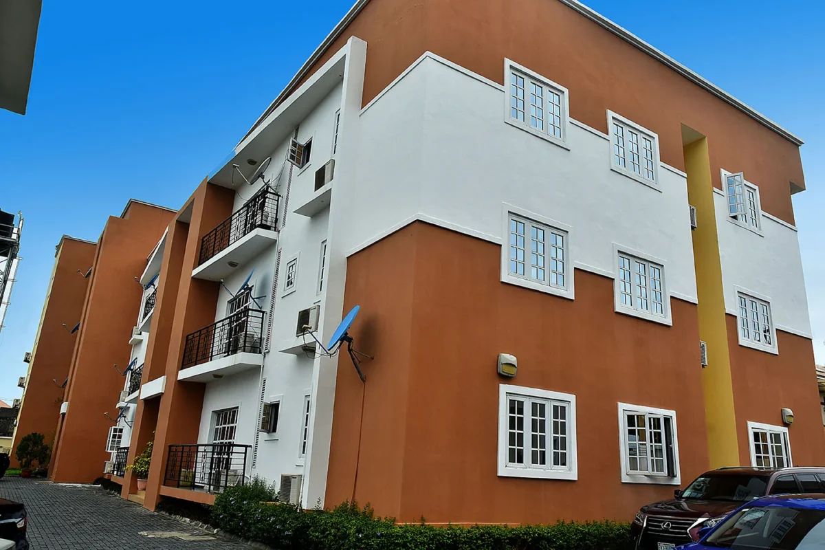Princess Court, Oniru, Victoria Island, Lagos painted with Septem Paints, view 3