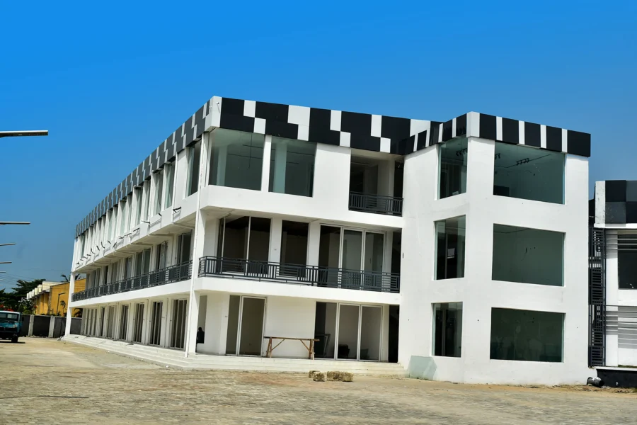 OJAJA SHOPPING MALL.Abraham Adesanya.Lekki, Lagos State.