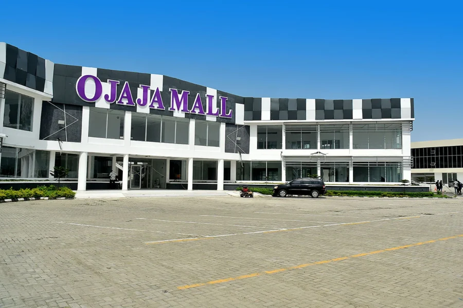 OJAJA SHOPPING MALL.Abraham Adesanya.Lekki, Lagos State.